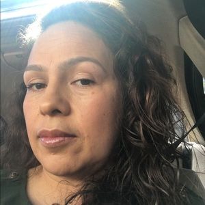 Meet your Posher, Veronica